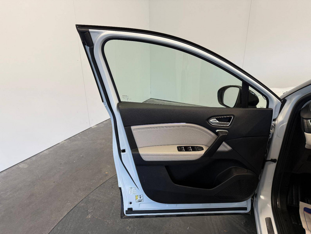Acheter Renault Captur 2 Captur E-Tech Plug-in 160 Initiale Paris 5p occasion dans les concessions du Groupe Faurie
