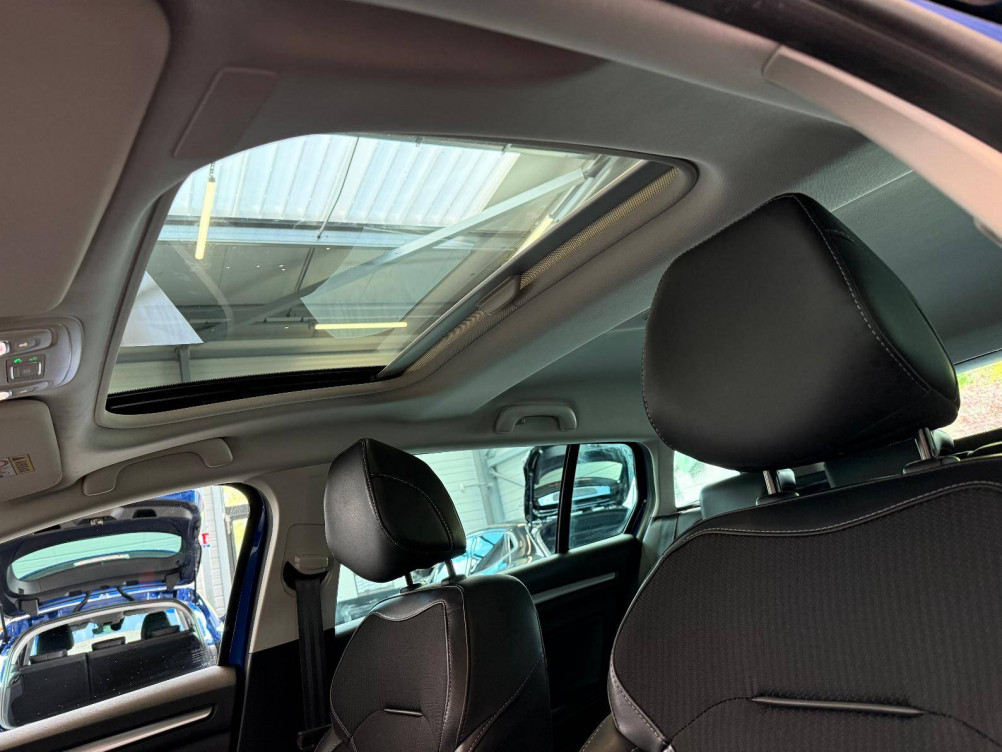 Acheter Renault Megane 4 Megane IV Estate TCe 140 EDC Techno 5p occasion dans les concessions du Groupe Faurie