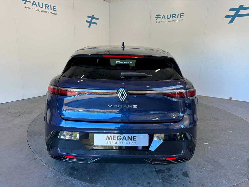 Acheter Renault Megane E-Tech Megane E-Tech 220 ch autonomie confort GSR2 Techno 5p neuf dans les concessions du Groupe Faurie