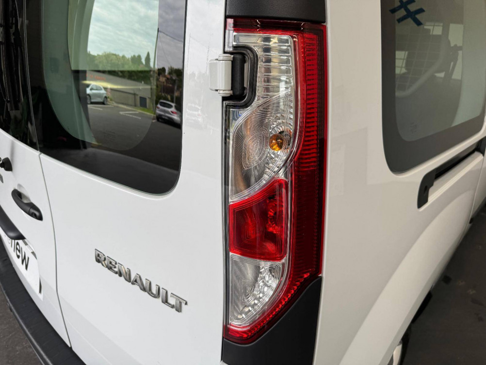 Acheter Renault Kangoo Express 2 KANGOO EXPRESS CA BLUE DCI 95 EXTRA R-LINK 5p occasion dans les concessions du Groupe Faurie