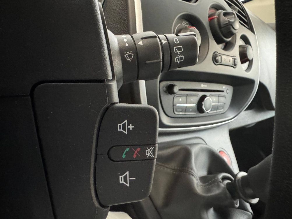 Acheter Renault Kangoo Express 2 KANGOO EXPRESS CA BLUE DCI 95 EXTRA R-LINK 5p occasion dans les concessions du Groupe Faurie