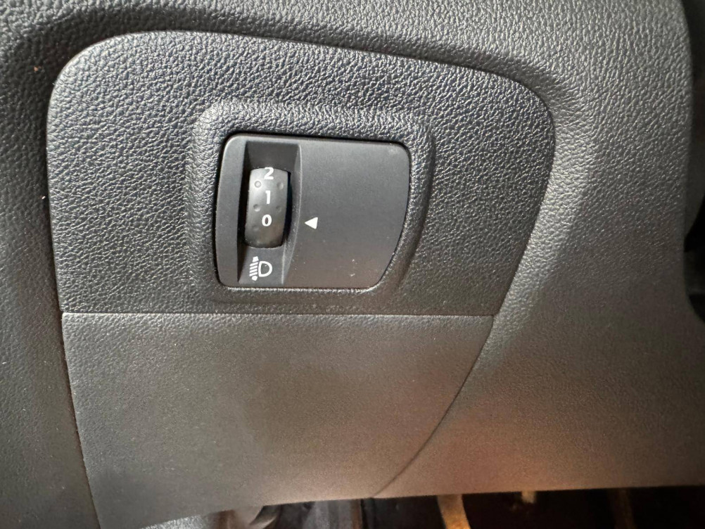 Acheter Renault Grand Scenic 4 Grand Scenic TCe 140 Evolution 5p occasion dans les concessions du Groupe Faurie
