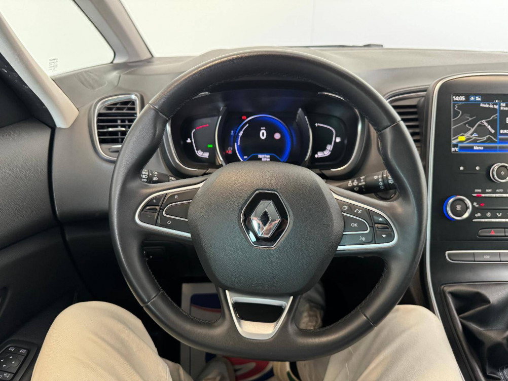 Acheter Renault Grand Scenic 4 Grand Scenic TCe 140 Evolution 5p occasion dans les concessions du Groupe Faurie
