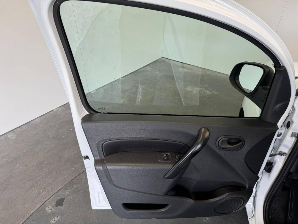 Acheter Renault Kangoo Express 2 KANGOO EXPRESS CA BLUE DCI 95 EXTRA R-LINK 5p occasion dans les concessions du Groupe Faurie