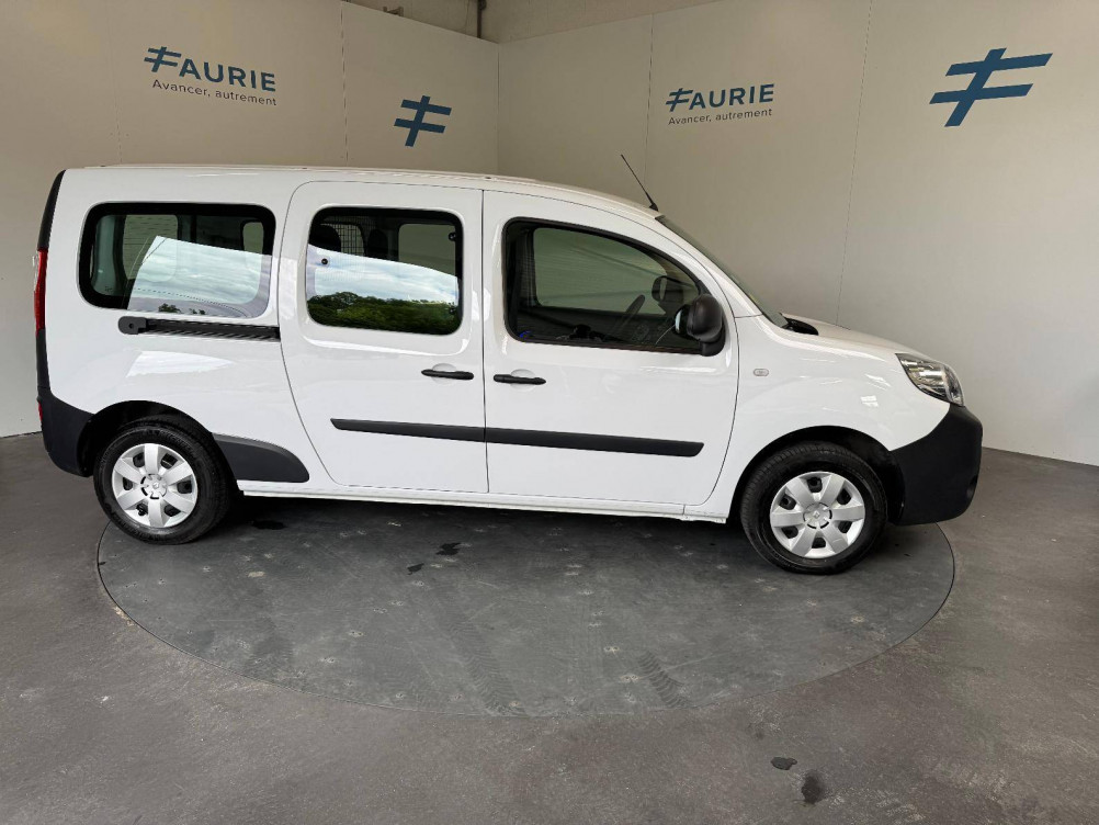 Acheter Renault Kangoo Express 2 KANGOO EXPRESS CA BLUE DCI 95 EXTRA R-LINK 5p occasion dans les concessions du Groupe Faurie