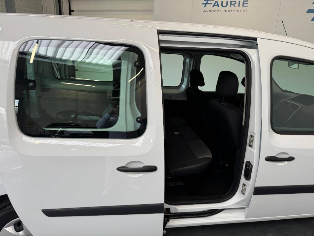Acheter Renault Kangoo Express 2 KANGOO EXPRESS CA BLUE DCI 95 EXTRA R-LINK 5p occasion dans les concessions du Groupe Faurie