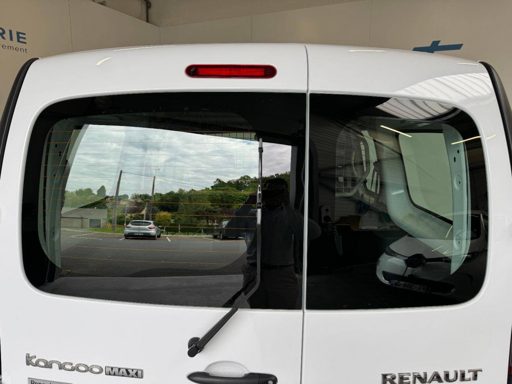 Acheter Renault Kangoo Express 2 KANGOO EXPRESS CA BLUE DCI 95 EXTRA R-LINK 5p occasion dans les concessions du Groupe Faurie