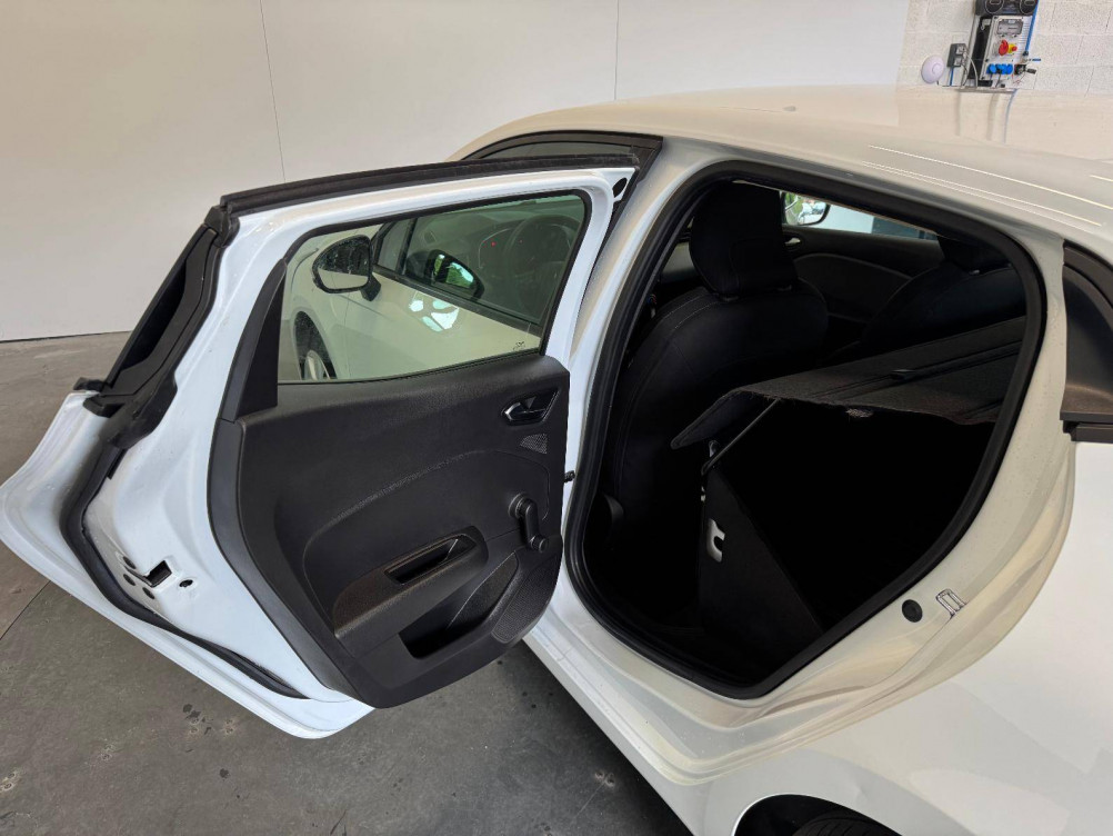 Acheter Renault Clio 5 CLIO SOCIETE BLUE DCI 85 AIR NAV 5p occasion dans les concessions du Groupe Faurie