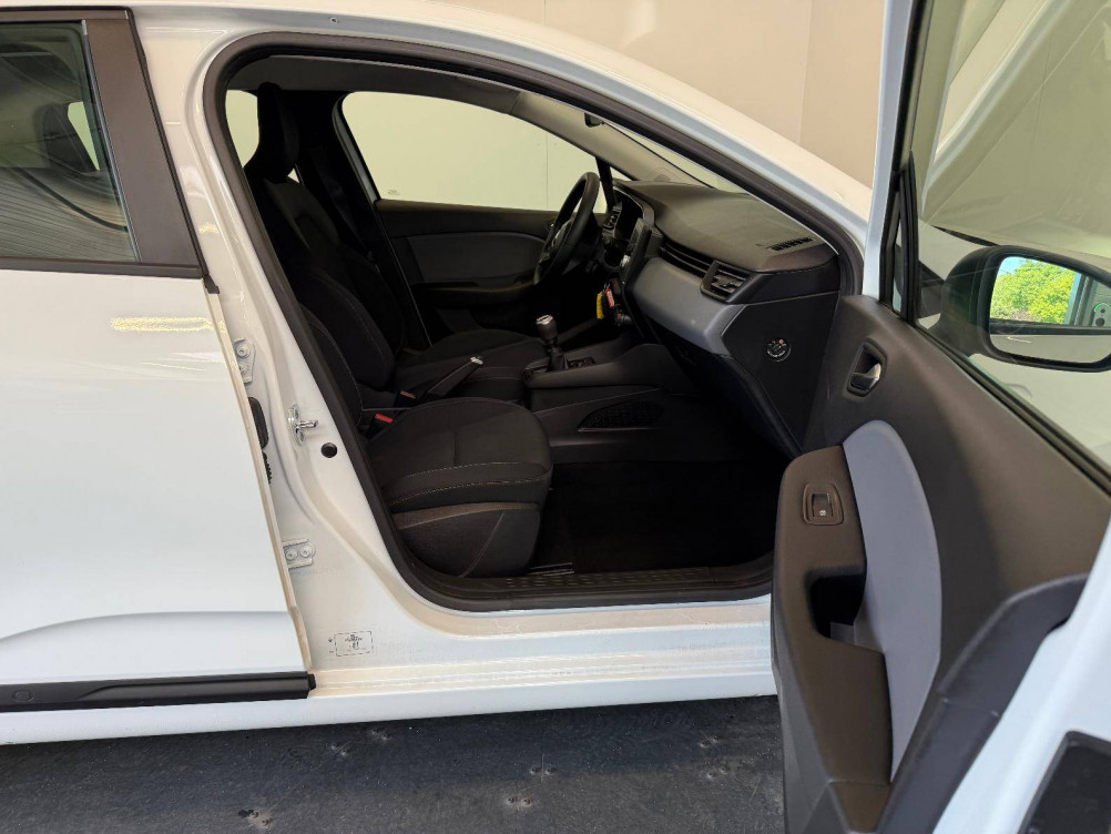 Acheter Renault Clio 5 CLIO SOCIETE BLUE DCI 85 AIR 5p occasion dans les concessions du Groupe Faurie