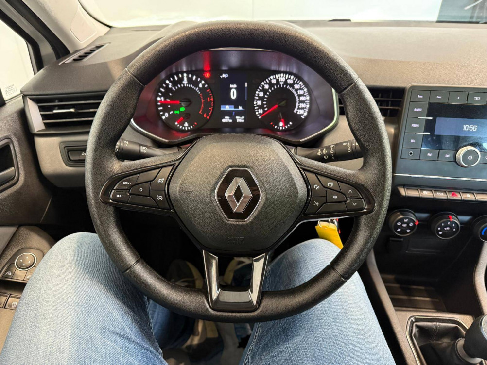 Acheter Renault Clio 5 CLIO SOCIETE BLUE DCI 85 AIR 5p occasion dans les concessions du Groupe Faurie
