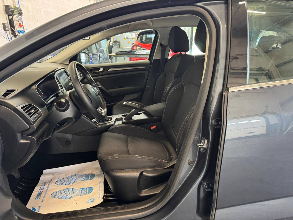 Acheter Renault Megane 4 Mégane IV Estate Blue dCi 115 Business 5p occasion dans les concessions du Groupe Faurie