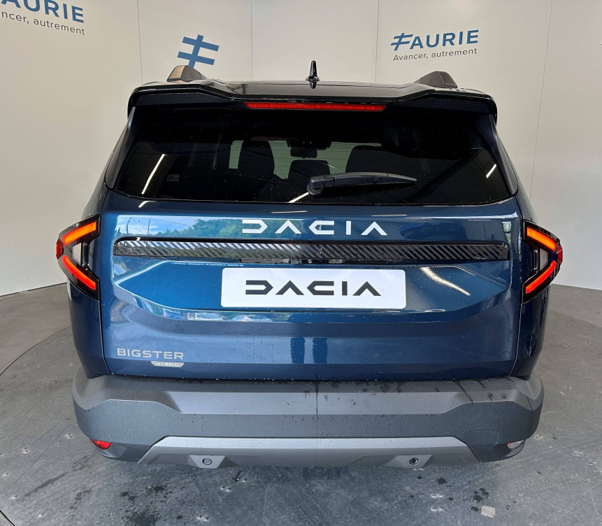 Acheter Dacia Bigster Bigster Hybrid 155 Journey 5p neuf dans les concessions du Groupe Faurie
