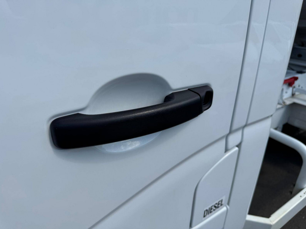 Acheter Renault Master 3 MASTER CC PROP RJ3500 PAF AR COURT L2 DCI 130 GRAND CONFORT 2p occasion dans les concessions du Groupe Faurie