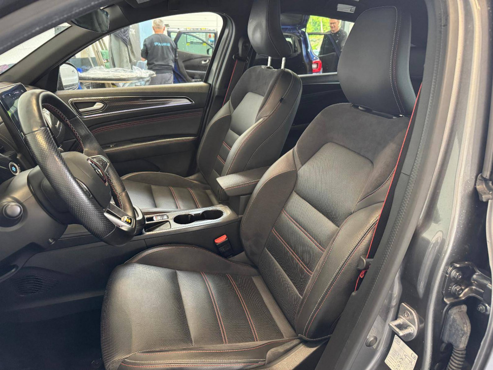 Acheter Renault Arkana Arkana E-Tech 145 - 21B R.S. Line 5p occasion dans les concessions du Groupe Faurie