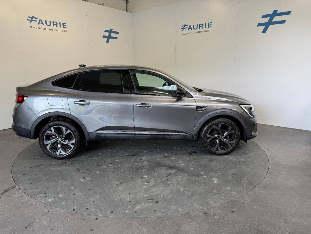 Acheter Renault Arkana Arkana mild hybrid 140 EDC FAP - 22 R.S. Line 5p occasion dans les concessions du Groupe Faurie