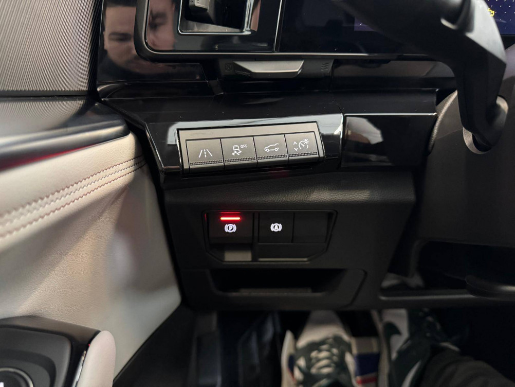 Acheter Renault Espace 6 Espace E-Tech hybrid 200 Iconic 5p occasion dans les concessions du Groupe Faurie