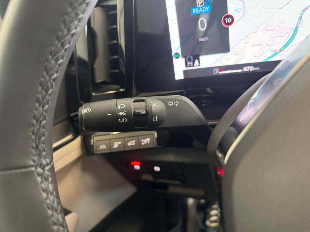 Acheter Renault Espace 6 Espace E-Tech hybrid 200 Iconic 5p occasion dans les concessions du Groupe Faurie