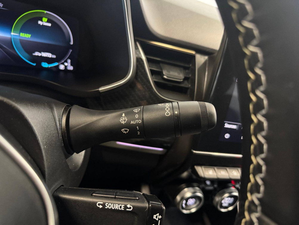 Acheter Renault Arkana Arkana E-Tech hybride 145 - 22 Engineered 5p occasion dans les concessions du Groupe Faurie