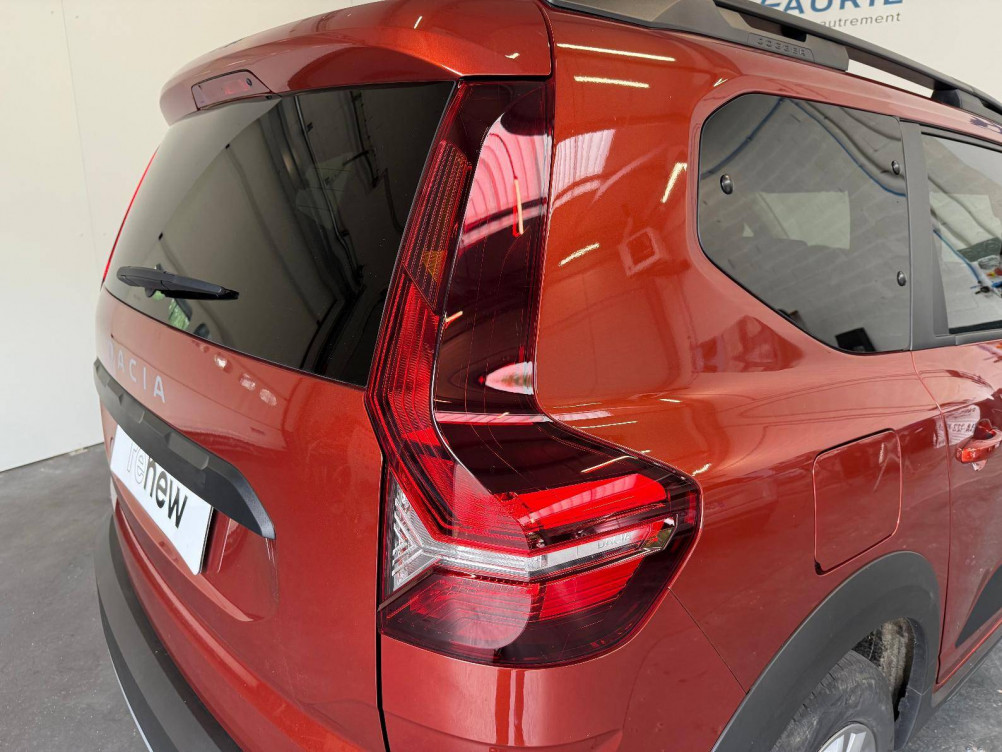 Acheter Dacia Jogger Jogger TCe 110 7 places Confort 5p occasion dans les concessions du Groupe Faurie