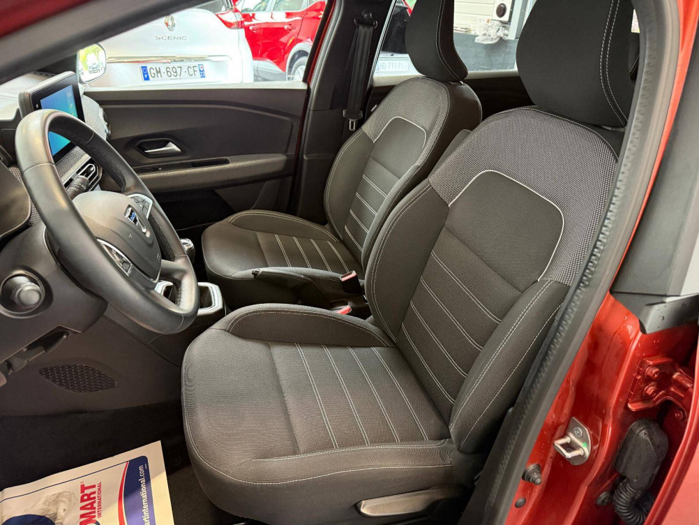 Acheter Dacia Jogger Jogger TCe 110 7 places Confort 5p occasion dans les concessions du Groupe Faurie