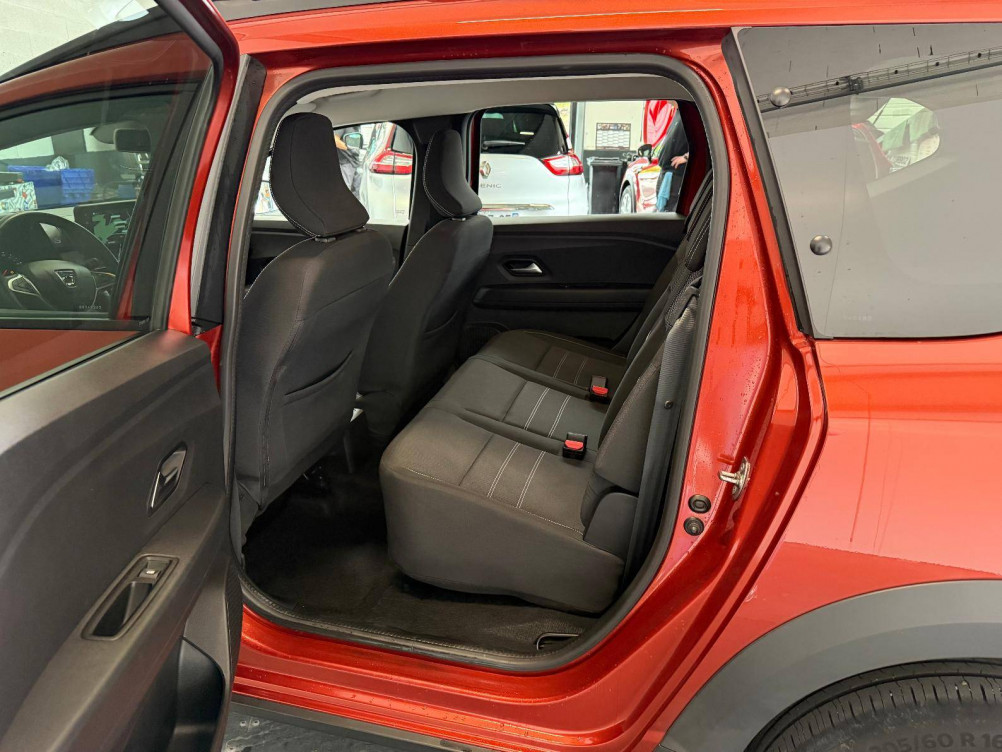 Acheter Dacia Jogger Jogger TCe 110 7 places Confort 5p occasion dans les concessions du Groupe Faurie