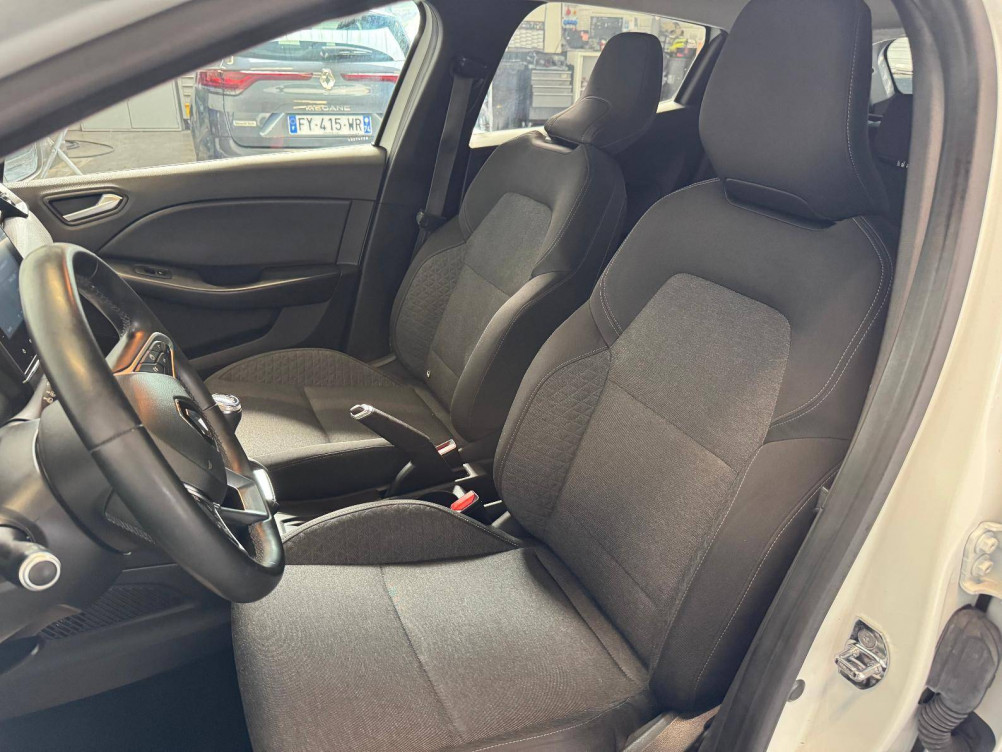Acheter Renault Clio 5 Clio TCe 100 Zen 5p occasion dans les concessions du Groupe Faurie