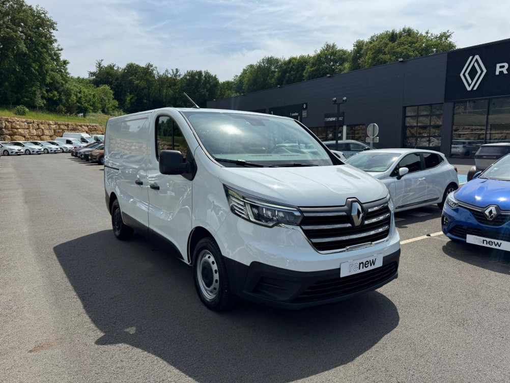 Acheter Renault Trafic 3 TRAFIC FGN L1H1 3000 KG BLUE DCI 130 GRAND CONFORT 4p occasion dans les concessions du Groupe Faurie