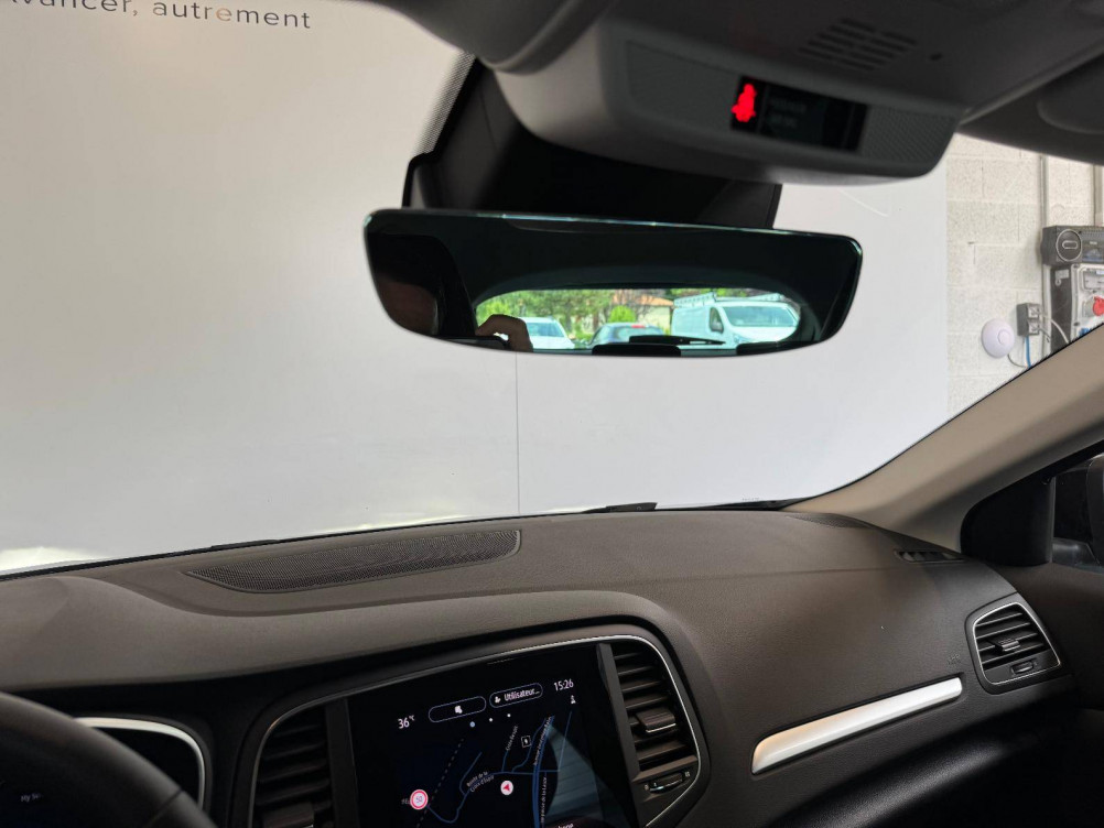 Acheter Renault Megane 4 Mégane IV Berline E-TECH Plug-In Hybride 160 Intens 5p occasion dans les concessions du Groupe Faurie