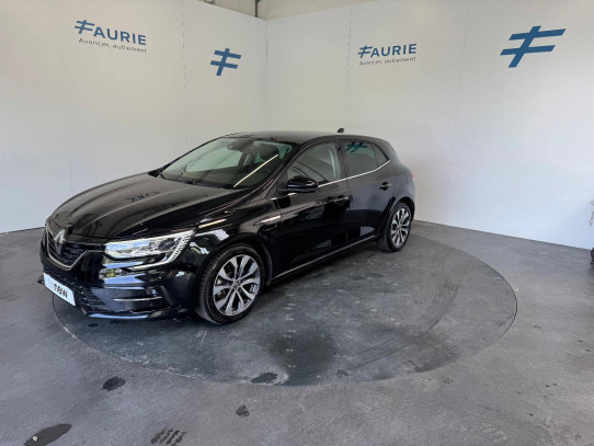 Acheter Renault Megane 4 Mégane IV Berline E-TECH Plug-In Hybride 160 Intens 5p neuve dans les concessions du Groupe Faurie
