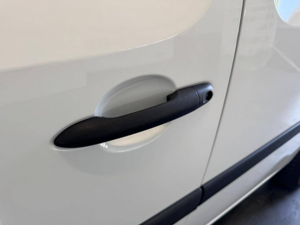 Acheter Renault Kangoo Express 2 KANGOO EXPRESS BLUE DCI 95 GRAND CONFORT 5p occasion dans les concessions du Groupe Faurie