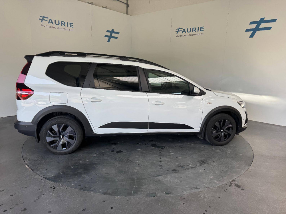 Acheter Dacia Jogger Jogger TCe 110 5 places GSR2 Expression 5p occasion dans les concessions du Groupe Faurie