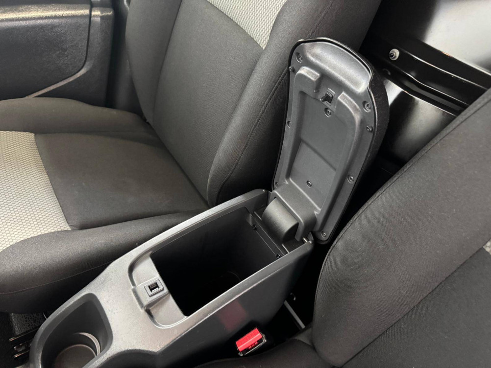 Acheter Renault Kangoo Express 2 KANGOO EXPRESS BLUE DCI 95 GRAND CONFORT 5p occasion dans les concessions du Groupe Faurie