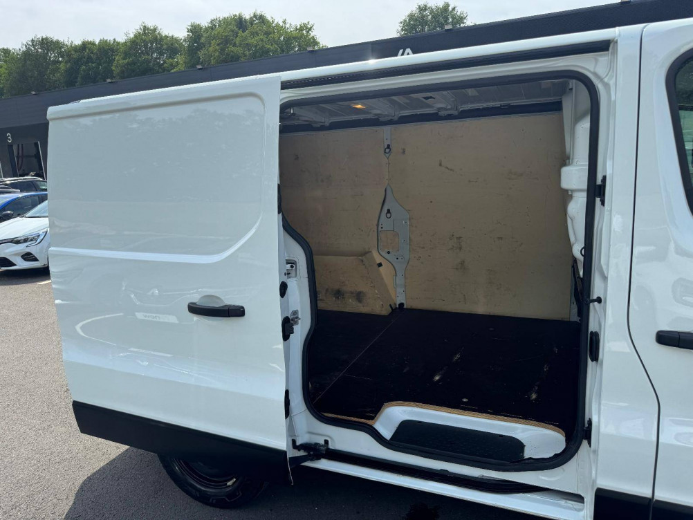 Acheter Renault Trafic 3 TRAFIC FGN L1H1 3000 KG BLUE DCI 130 GRAND CONFORT 4p occasion dans les concessions du Groupe Faurie