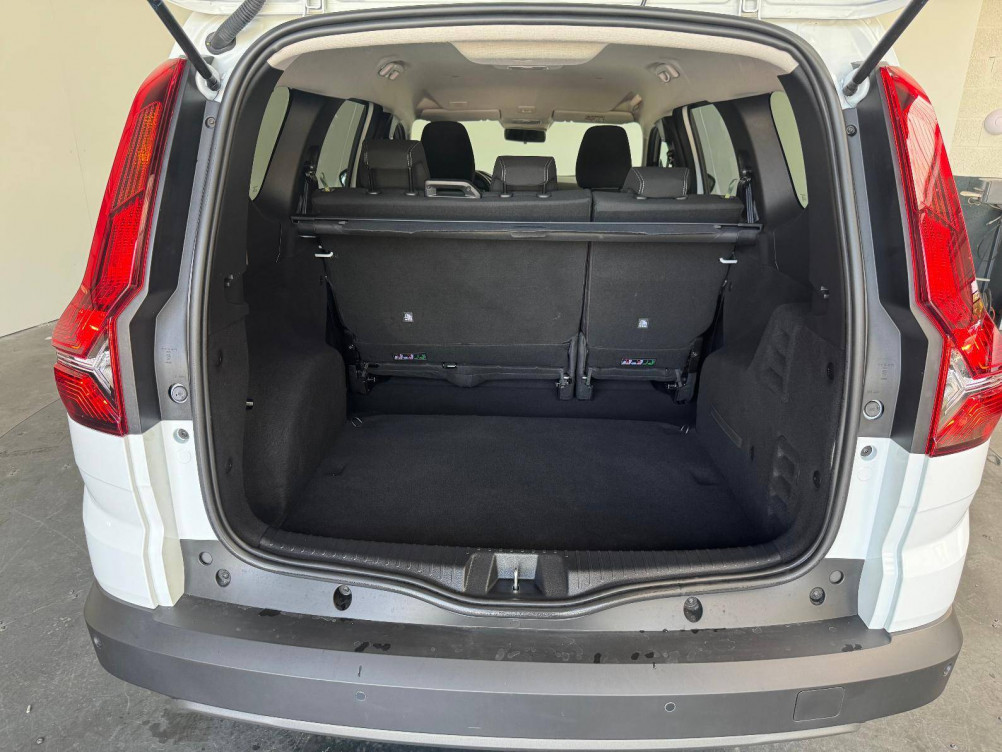 Acheter Dacia Jogger Jogger TCe 110 5 places GSR2 Expression 5p occasion dans les concessions du Groupe Faurie