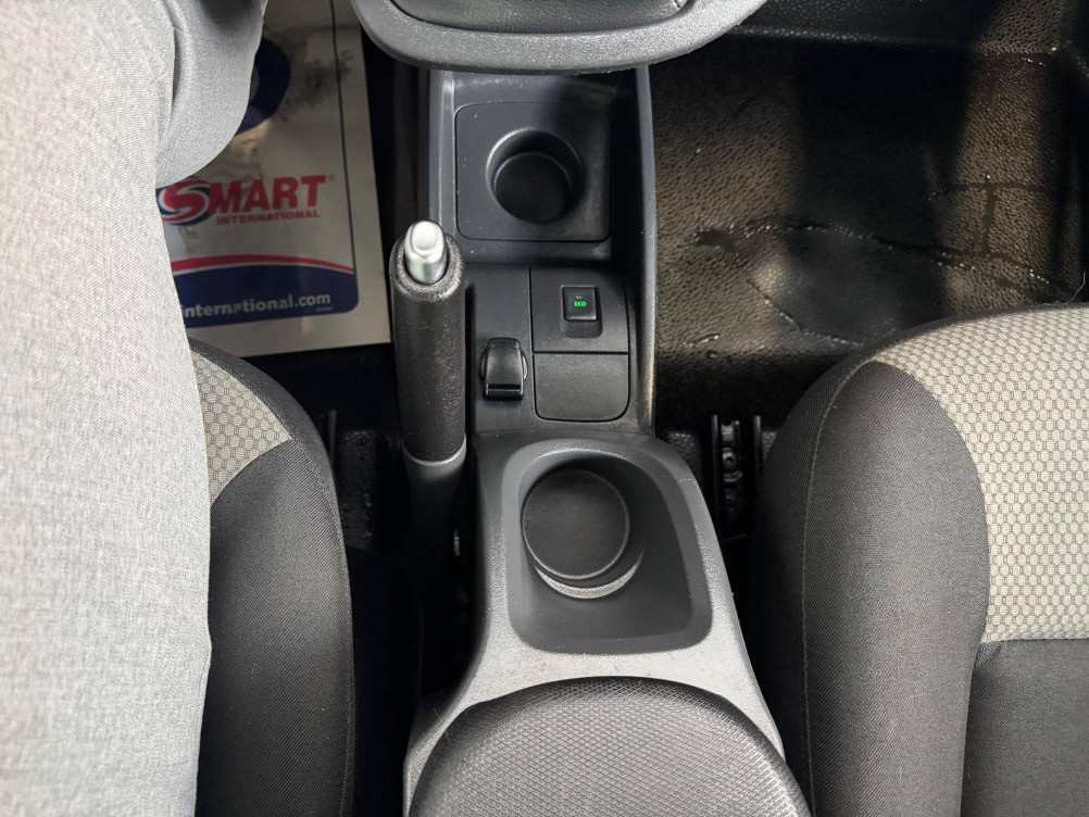 Acheter Renault Kangoo Express 2 KANGOO EXPRESS BLUE DCI 95 GRAND CONFORT 5p occasion dans les concessions du Groupe Faurie
