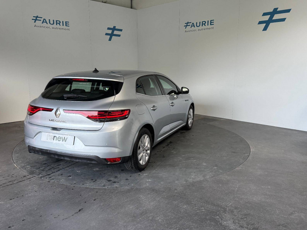 Acheter Renault Megane 4 Mégane IV Berline Blue dCi 115 Business 5p occasion dans les concessions du Groupe Faurie