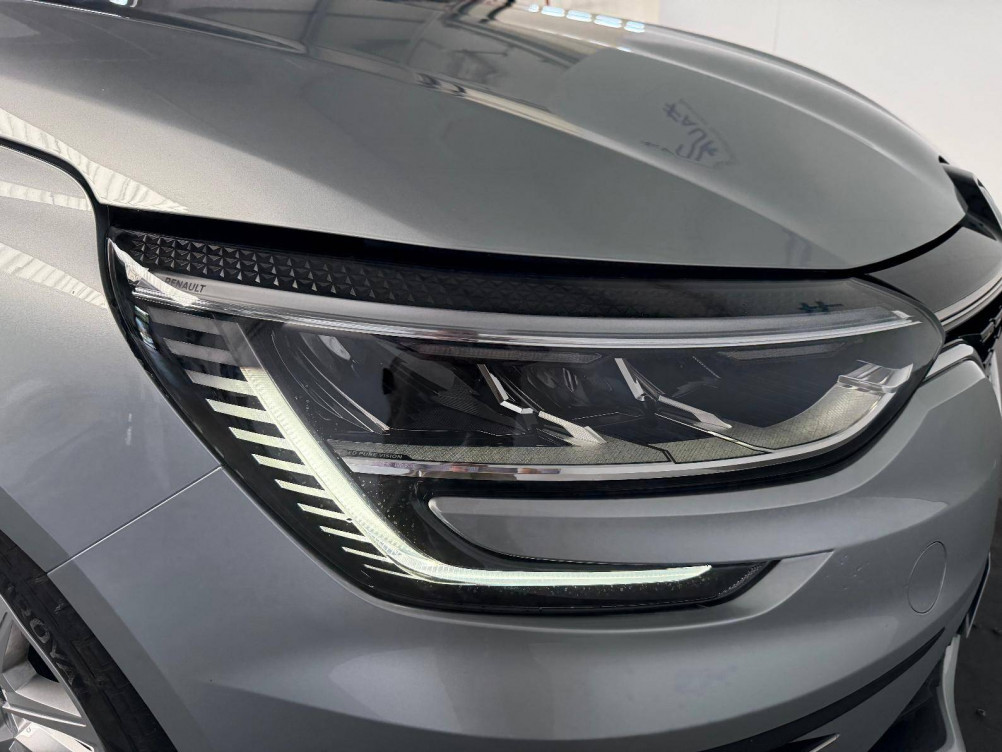 Acheter Renault Megane 4 Mégane IV Berline Blue dCi 115 Business 5p occasion dans les concessions du Groupe Faurie