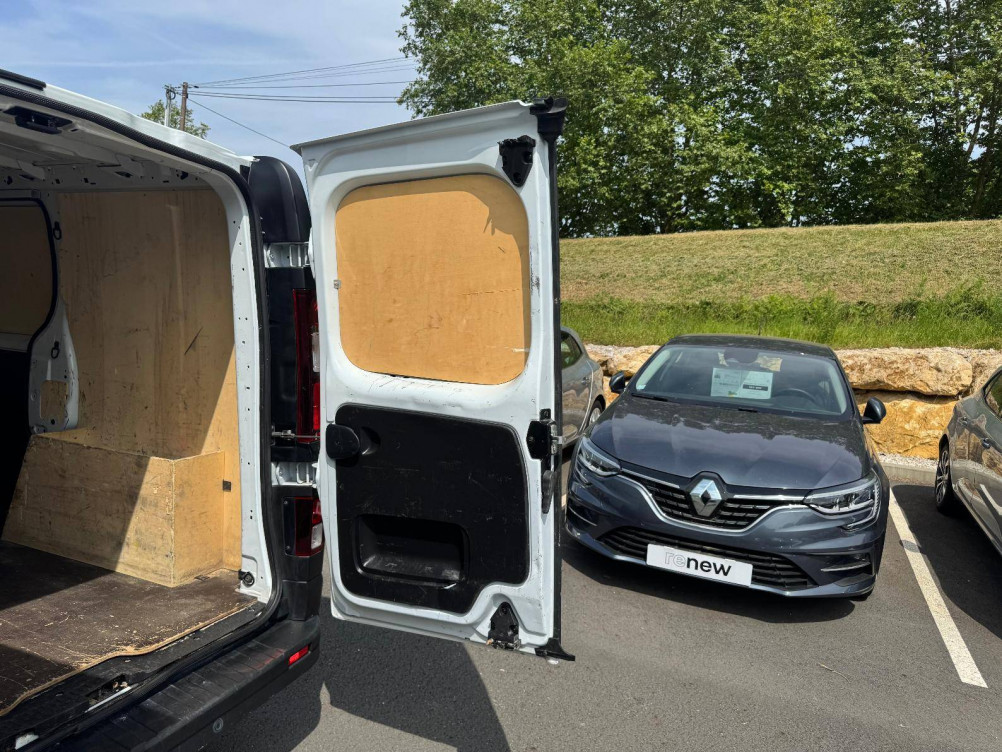 Acheter Renault Trafic 3 TRAFIC FGN L1H1 3000 KG BLUE DCI 130 GRAND CONFORT 4p occasion dans les concessions du Groupe Faurie