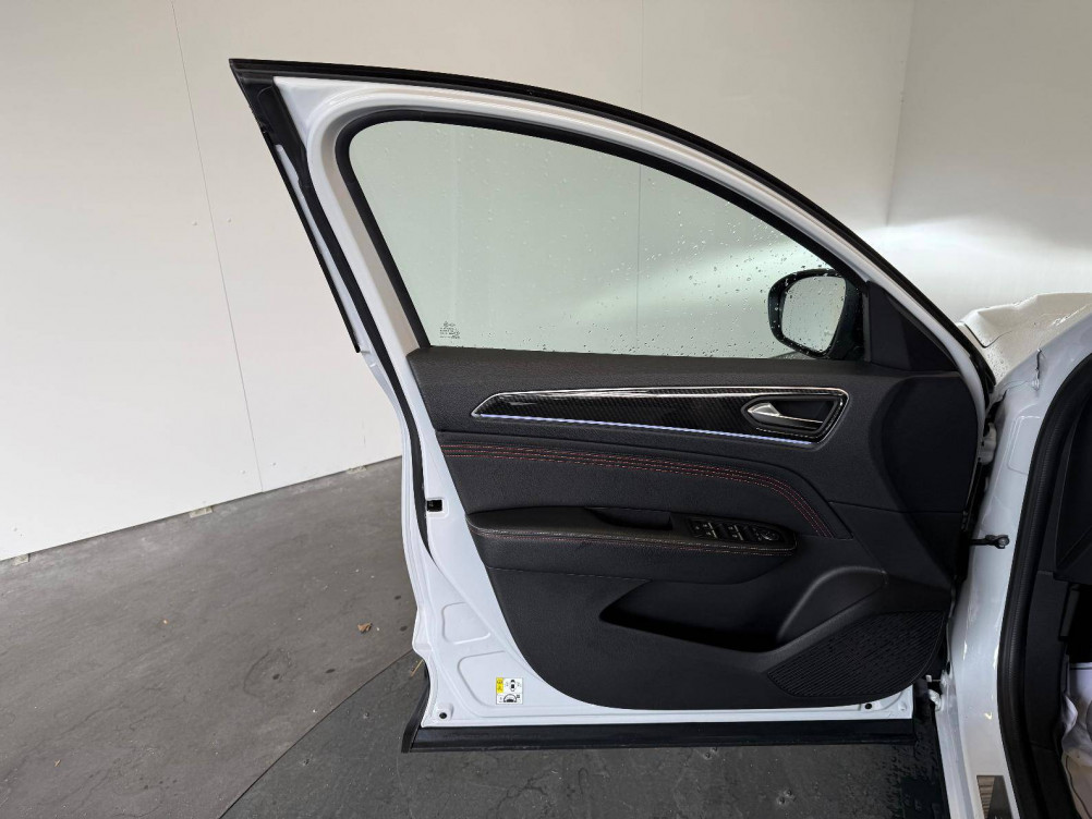 Acheter Renault Arkana Arkana TCe 140 EDC FAP - 21B R.S. Line 5p occasion dans les concessions du Groupe Faurie