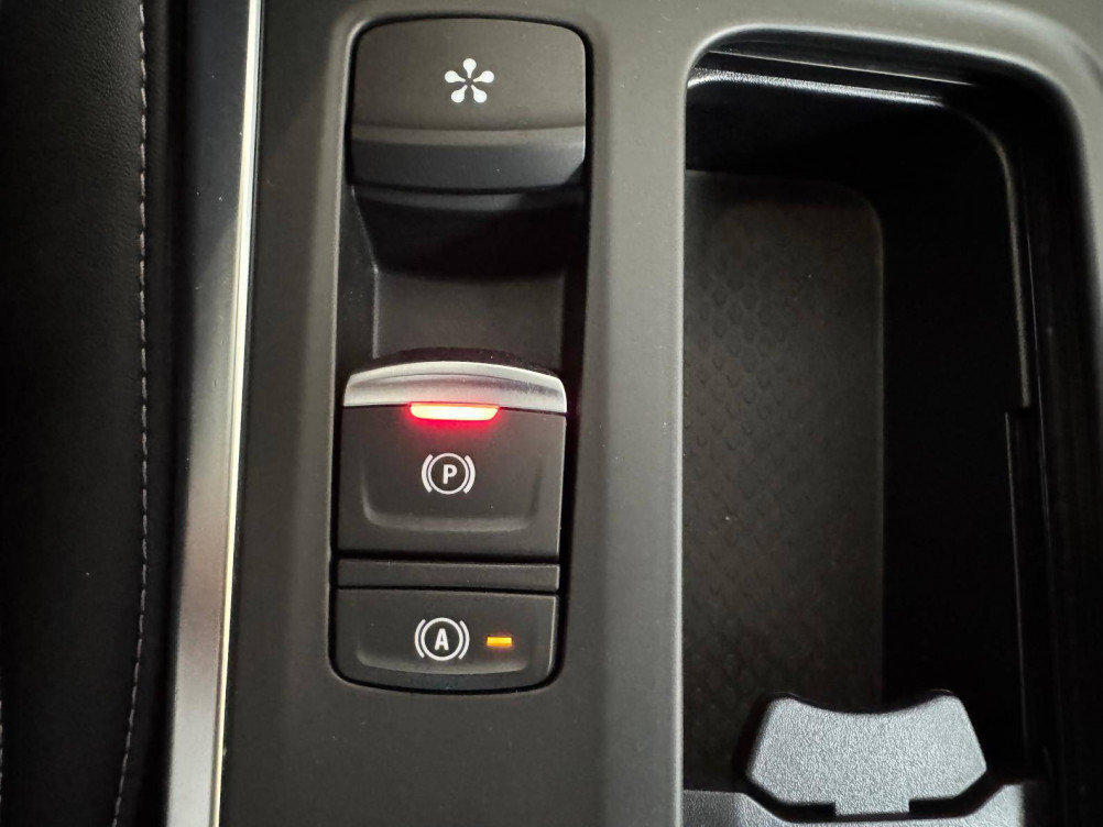 Acheter Renault Megane 4 Mégane IV Berline E-TECH Plug-In Hybride 160 Intens 5p occasion dans les concessions du Groupe Faurie