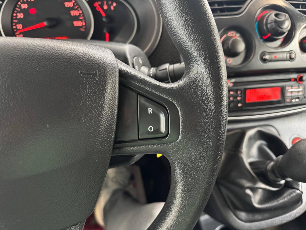 Acheter Renault Kangoo Express 2 KANGOO EXPRESS BLUE DCI 95 GRAND CONFORT 5p occasion dans les concessions du Groupe Faurie