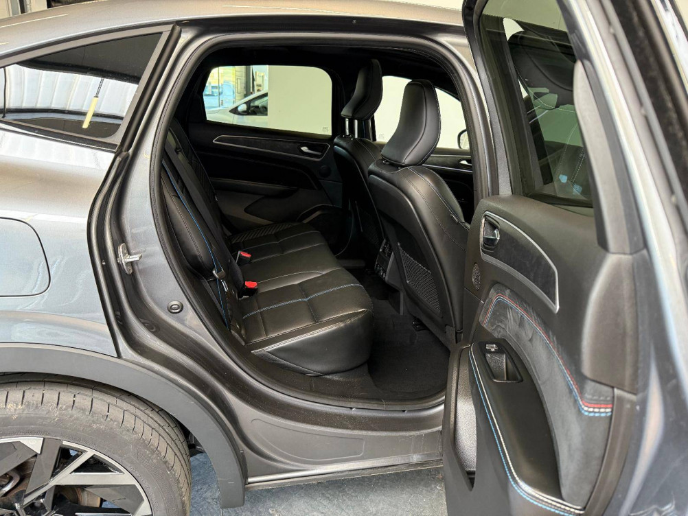 Acheter Renault Arkana Arkana E-Tech 145 - 23 esprit Alpine 5p occasion dans les concessions du Groupe Faurie