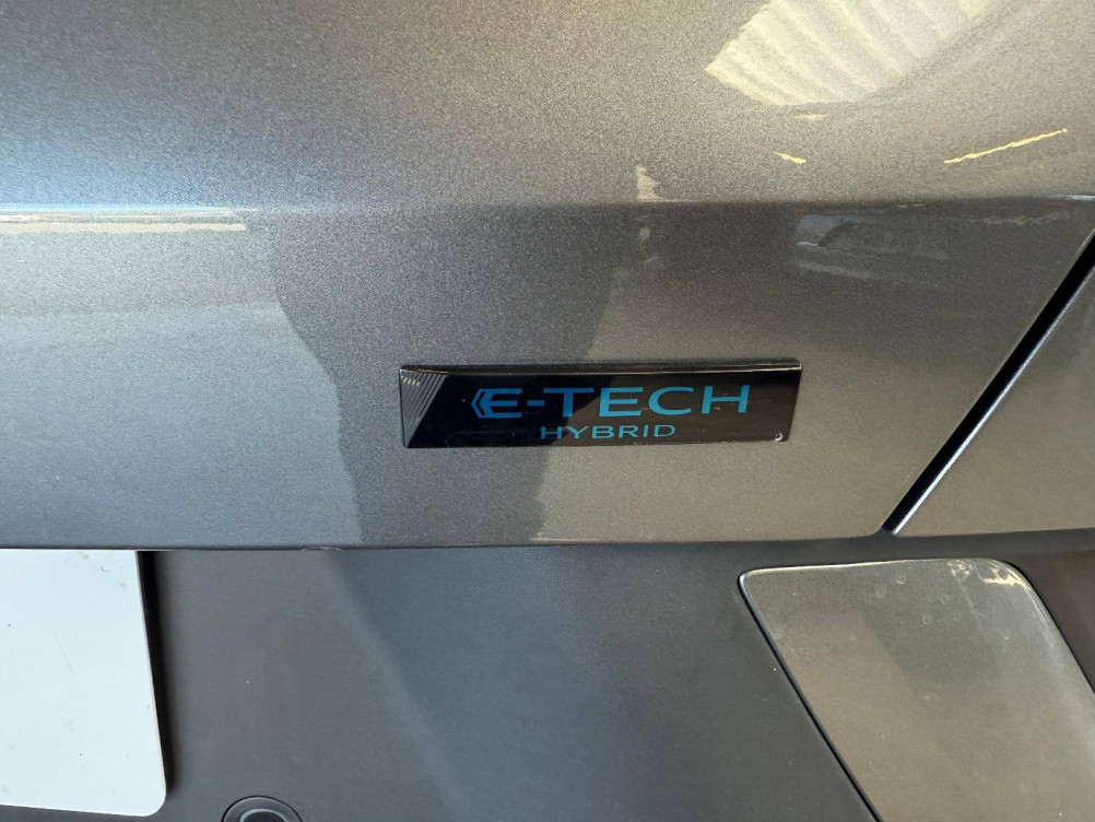 Acheter Renault Arkana Arkana E-Tech 145 - 23 esprit Alpine 5p occasion dans les concessions du Groupe Faurie