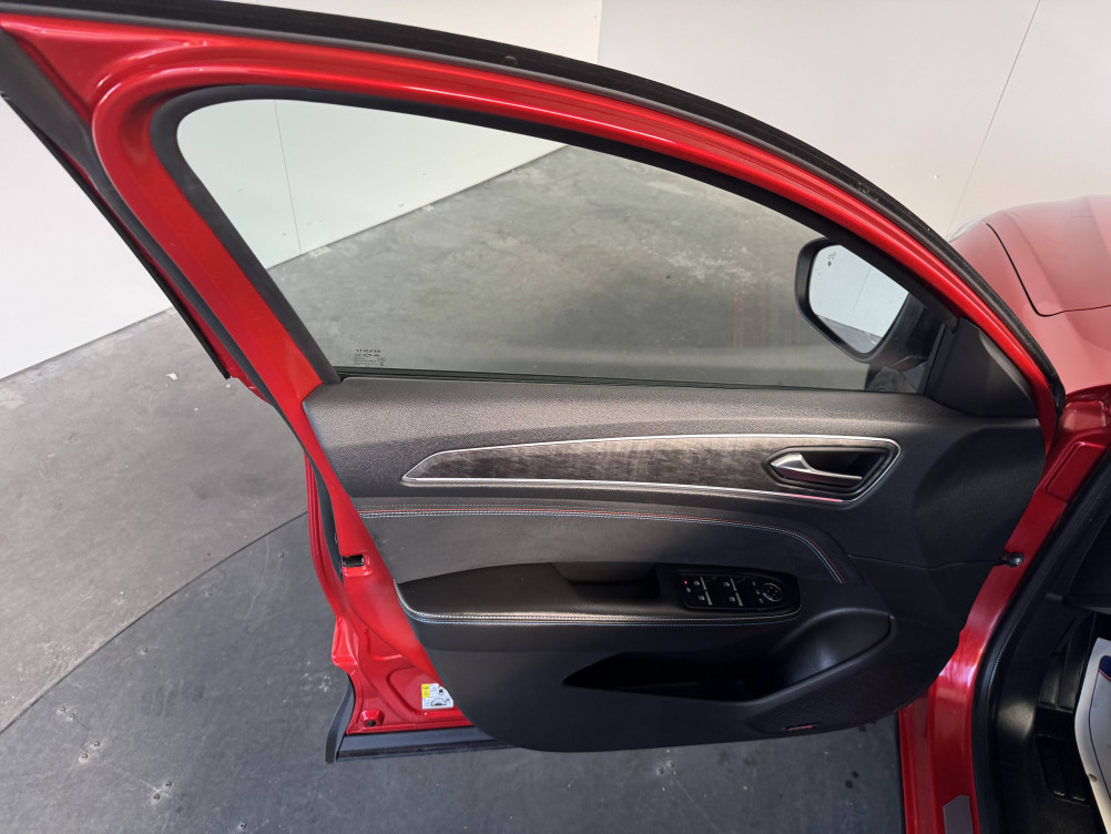 Acheter Renault Arkana Arkana E-Tech 145 - 23 esprit Alpine 5p occasion dans les concessions du Groupe Faurie
