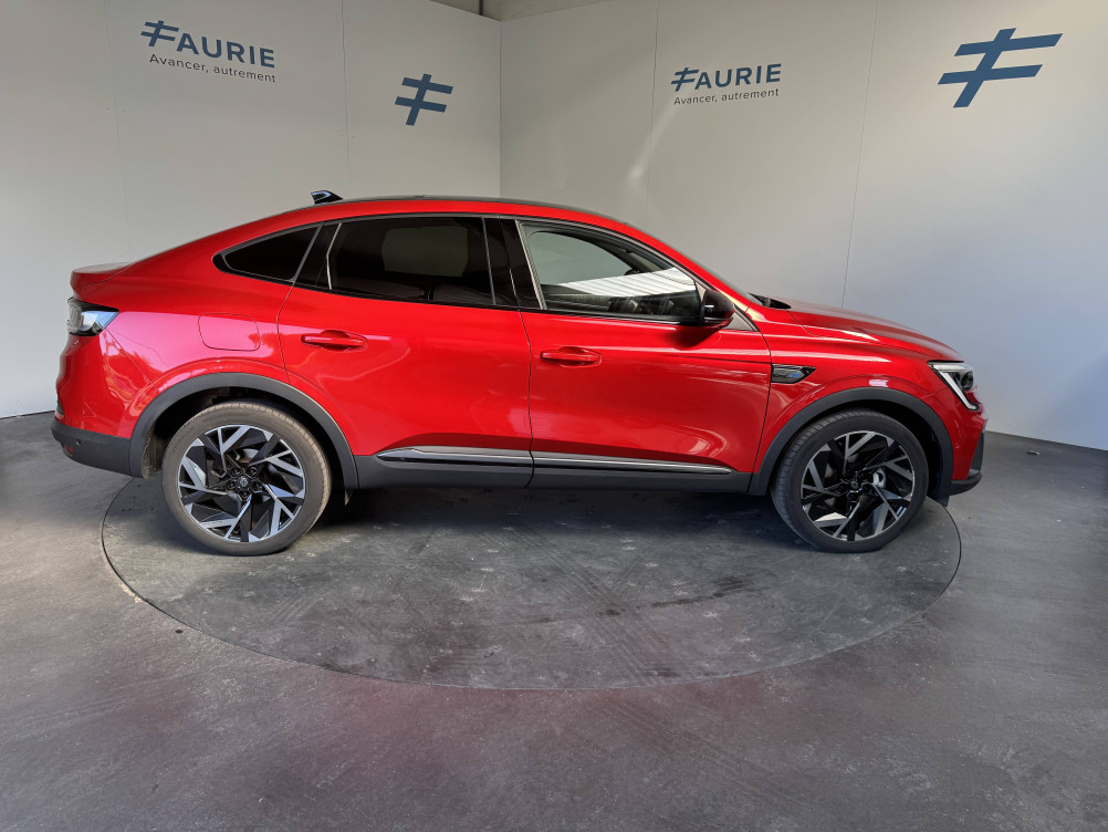 Acheter Renault Arkana Arkana E-Tech 145 - 23 esprit Alpine 5p occasion dans les concessions du Groupe Faurie