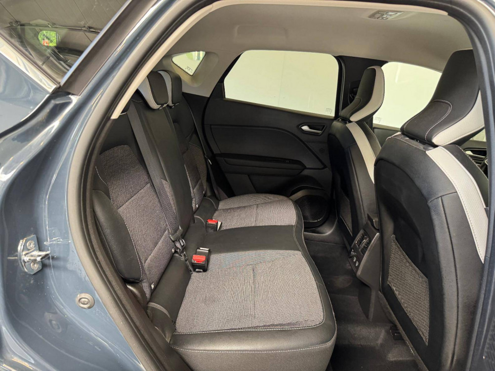 Acheter Renault Captur 2 Captur E-Tech 145 - 21 Intens 5p occasion dans les concessions du Groupe Faurie