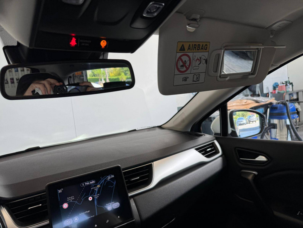 Acheter Renault Captur 2 Captur E-Tech 145 - 21 Intens 5p occasion dans les concessions du Groupe Faurie