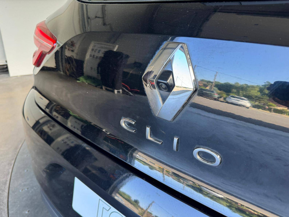 Acheter Renault Clio 5 Clio E-Tech 140 - 21N Limited 5p occasion dans les concessions du Groupe Faurie
