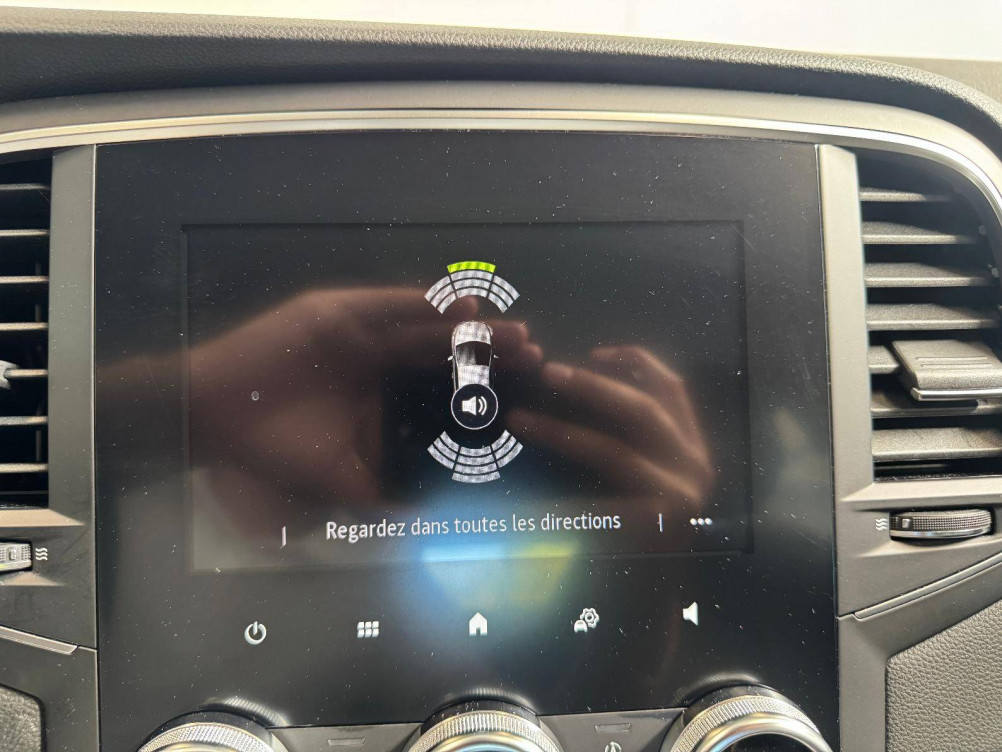 Acheter Renault Megane 4 MEGANE IV SOCIETE BLUE DCI 115 - 21B AIR NAV 2P 5p occasion dans les concessions du Groupe Faurie