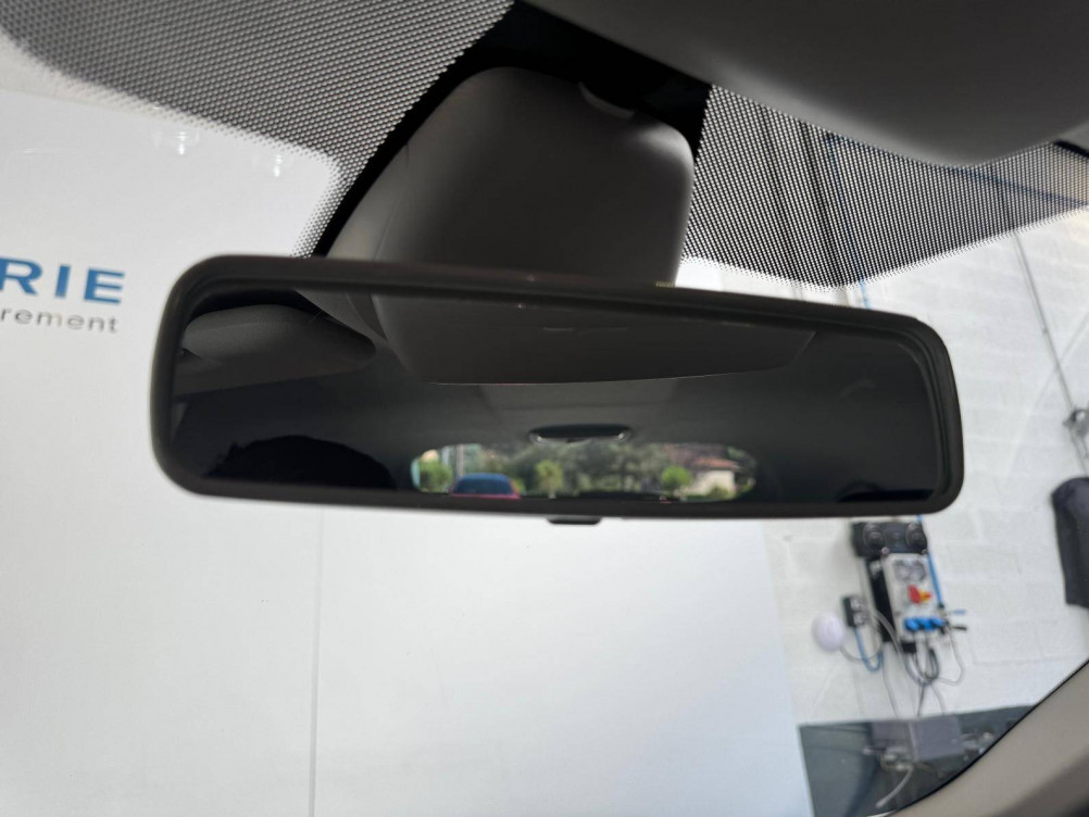 Acheter Renault Megane 4 MEGANE IV SOCIETE BLUE DCI 115 - 21B AIR NAV 2P 5p occasion dans les concessions du Groupe Faurie
